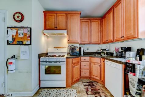 185 W Cliff Street Somerville NJ 08876