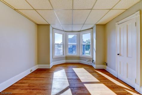 185 W Cliff Street Somerville NJ 08876
