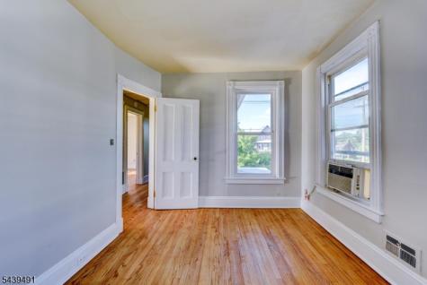 185 W Cliff Street Somerville NJ 08876