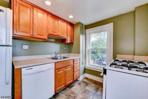 185 W Cliff Street Somerville NJ 08876