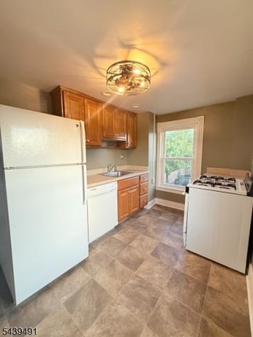 185 W Cliff Street Somerville NJ 08876