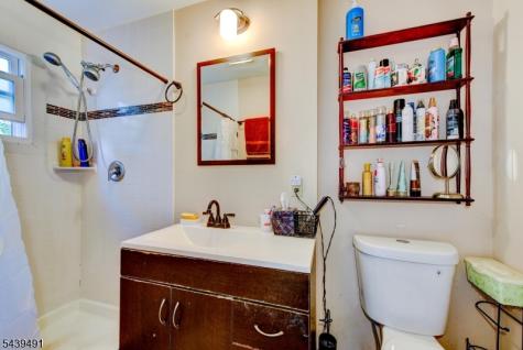 185 W Cliff Street Somerville NJ 08876