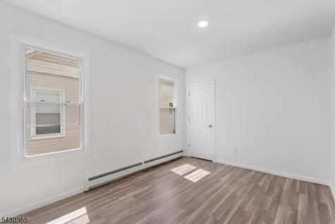 226 N Clinton Street East Orange NJ 07017