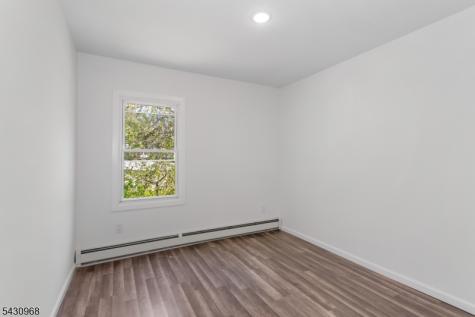 226 N Clinton Street East Orange NJ 07017