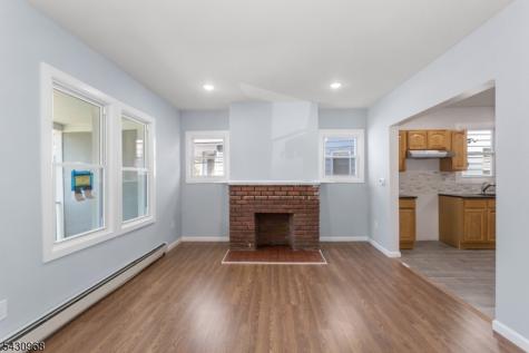 226 N Clinton Street East Orange NJ 07017