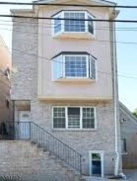 12 Amity Street Paterson NJ 07522
