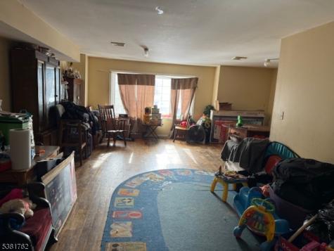 12 Amity Street Paterson NJ 07522