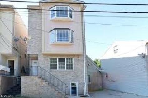 12 Amity Street Paterson NJ 07522