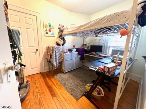 35 Elmwood Avenue Montclair NJ 07042
