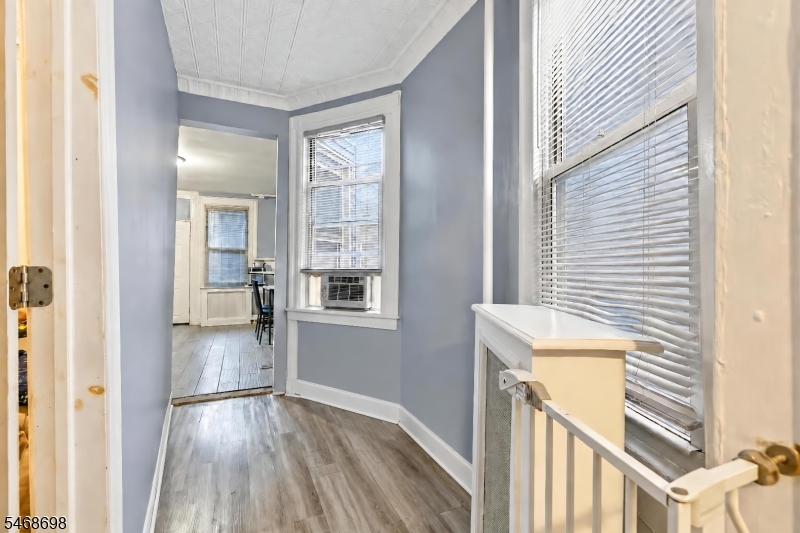 72 Summer Avenue Newark NJ 07104