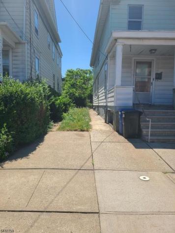 42 S 2nd Street Elizabeth NJ 07206