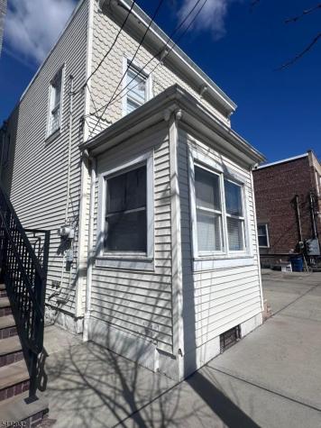 6115 Buchanan Place West New York NJ 07093