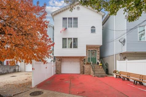 59 Polk Street Newark NJ 07105