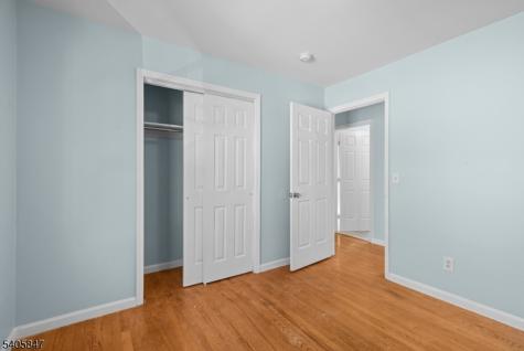 219 Clinton Place Newark NJ 07112