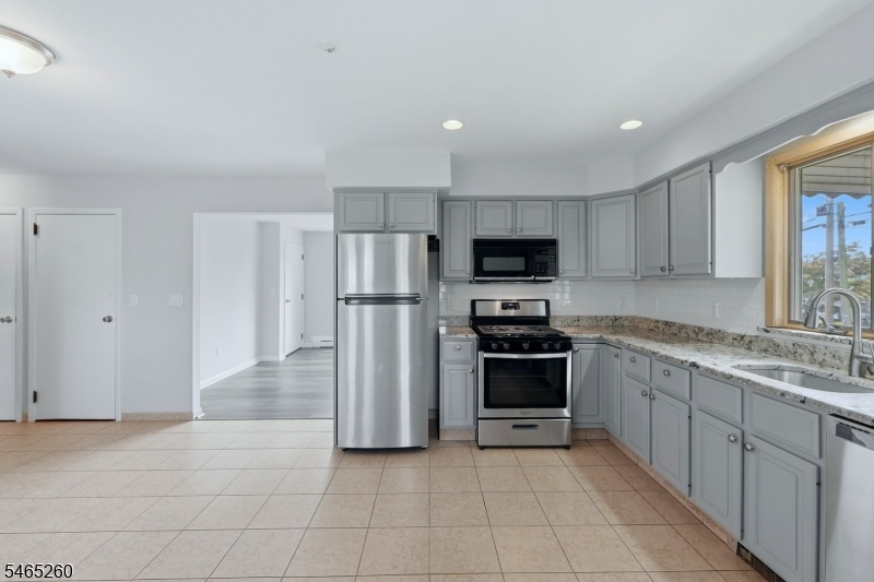 107 Crosby Avenue Totowa NJ 07512