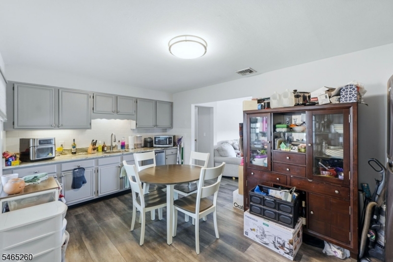 107 Crosby Avenue Totowa NJ 07512