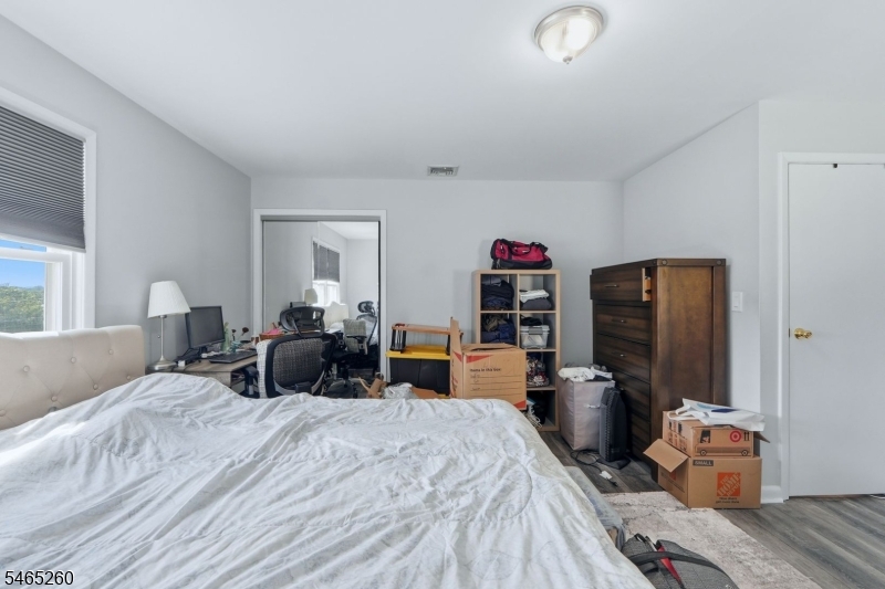 107 Crosby Avenue Totowa NJ 07512