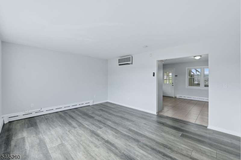 107 Crosby Avenue Totowa NJ 07512