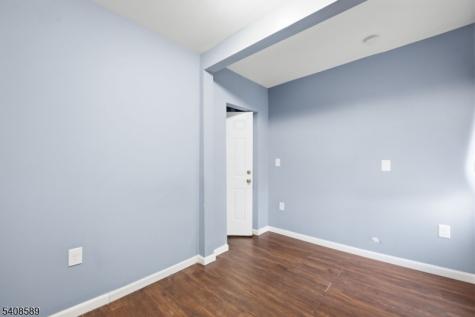 206 Clark Place Elizabeth NJ 07206