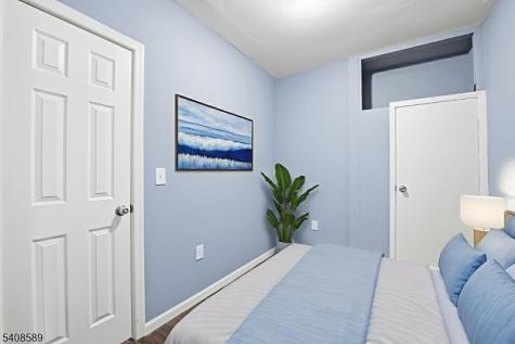 206 Clark Place Elizabeth NJ 07206