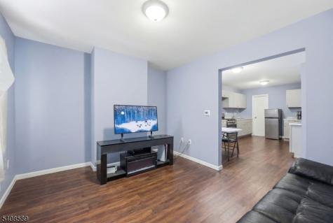 206 Clark Place Elizabeth NJ 07206