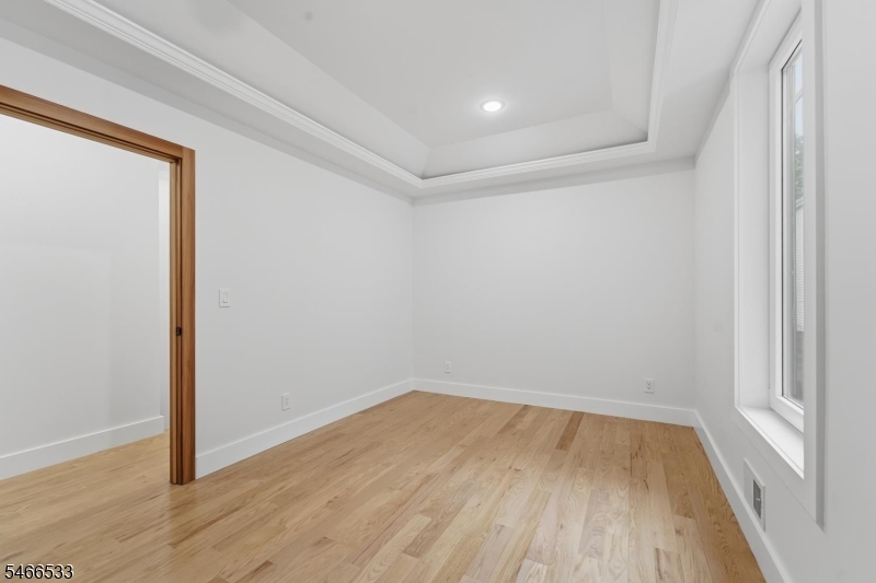 161 21ST Street Irvington NJ 07111