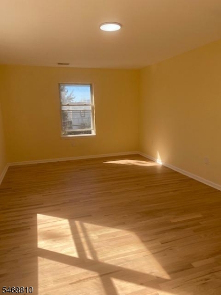 110 Fabyan Place Newark NJ 07112