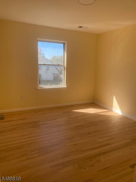 110 Fabyan Place Newark NJ 07112