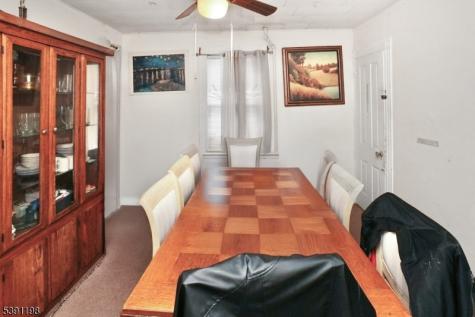 22 Kensington Place East Orange NJ 07017