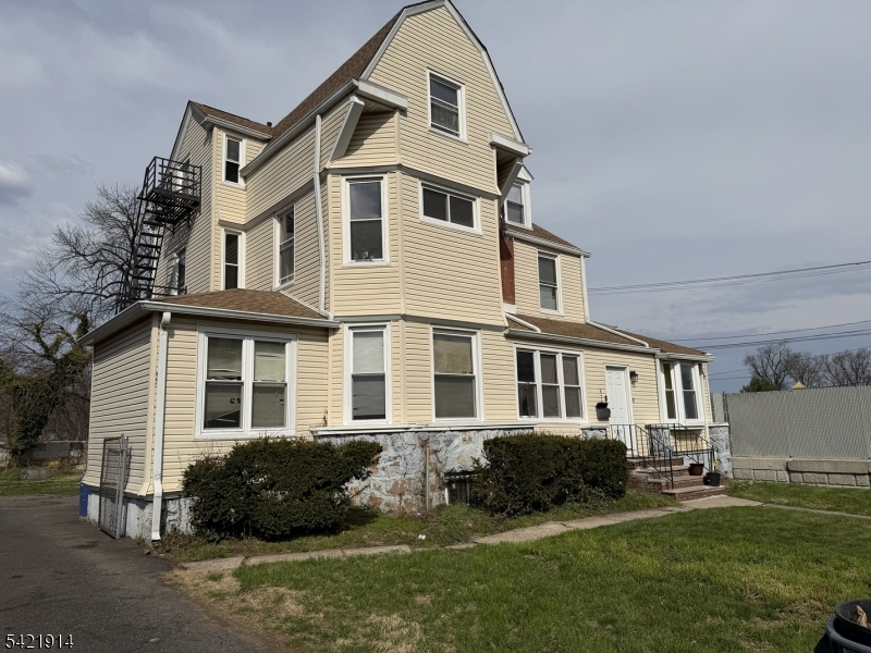 479 Prospect Street East Orange NJ 07017