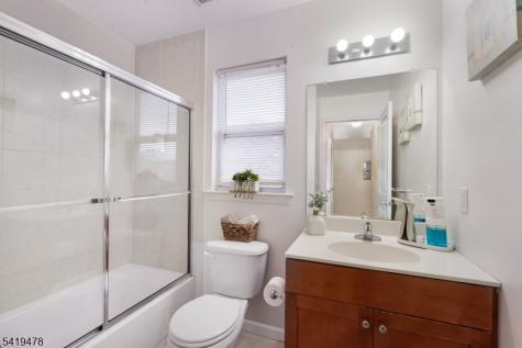 117 Stiles Street Elizabeth NJ 07208