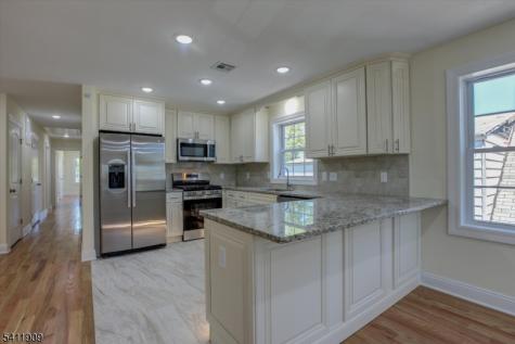 59 Sunset Avenue Newark NJ 07106