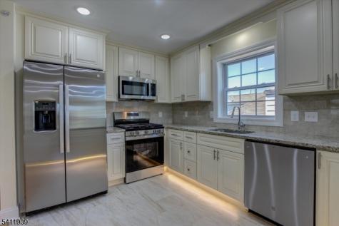 59 Sunset Avenue Newark NJ 07106