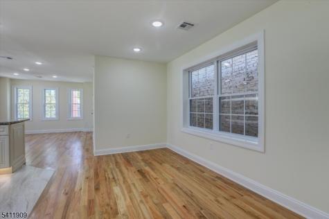 59 Sunset Avenue Newark NJ 07106