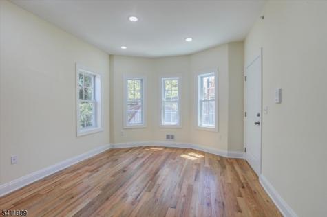 59 Sunset Avenue Newark NJ 07106