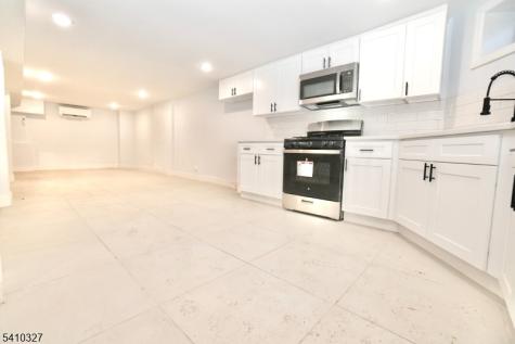 41 Arlington Avenue Jersey City NJ 07305