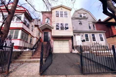 193 Renner Avenue Newark NJ 07112