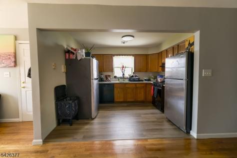 193 Renner Avenue Newark NJ 07112