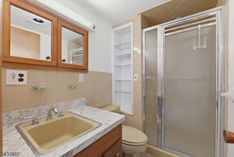 598 Van Houten Avenue Clifton NJ 07013