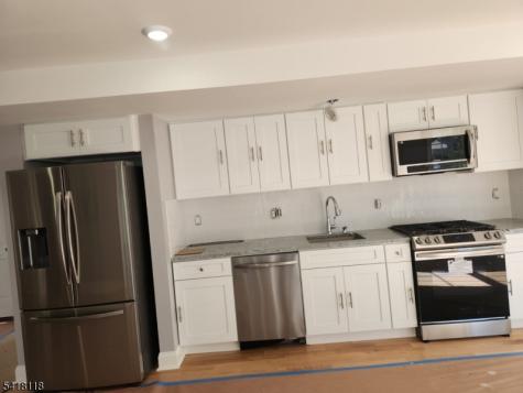 464 Walnut Street Elizabeth NJ 07201