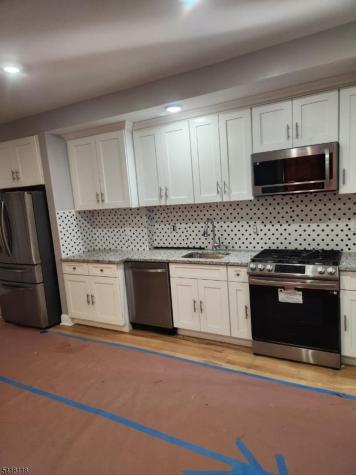 464 Walnut Street Elizabeth NJ 07201