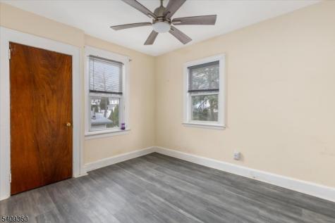 7 Delafield Avenue Rutherford NJ 07070