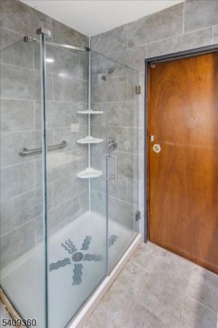 7 Delafield Avenue Rutherford NJ 07070