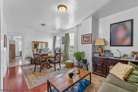 105 Bergen Avenue Kearny NJ 07032