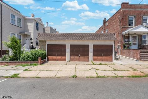 105 Bergen Avenue Kearny NJ 07032