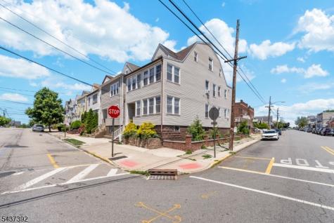 105 Bergen Avenue Kearny NJ 07032