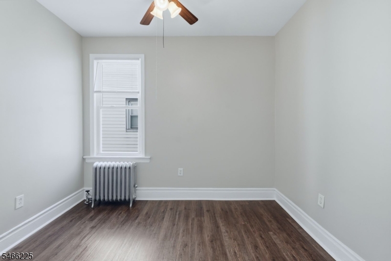 471 S 14th Street Newark NJ 07103