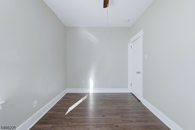 471 S 14th Street Newark NJ 07103