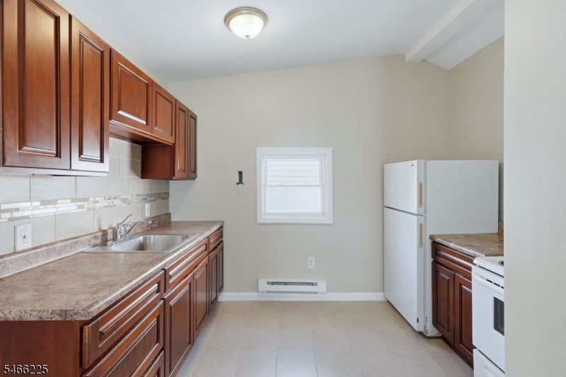 471 S 14th Street Newark NJ 07103