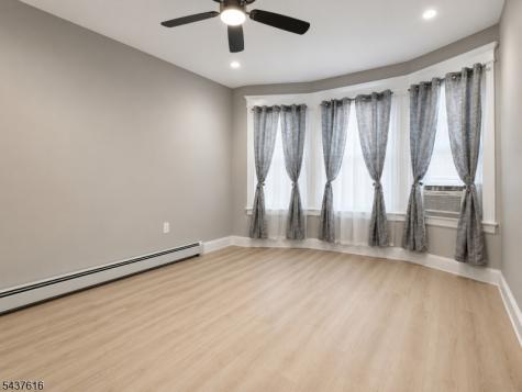 322 N 10th Street Newark NJ 07107